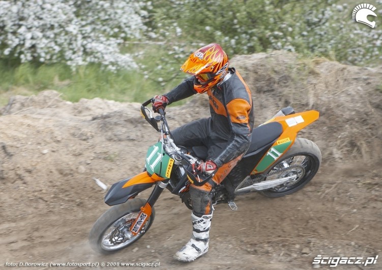 mochocki z gory lublin supermoto motocykle 2008 b mg 0127