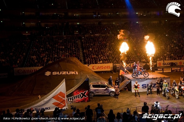 night of the jumps arena koln