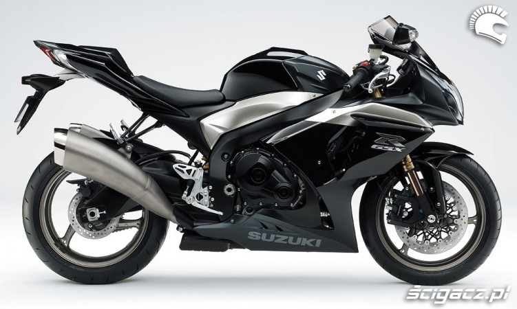 czarny Suzuki GSX-R 1000