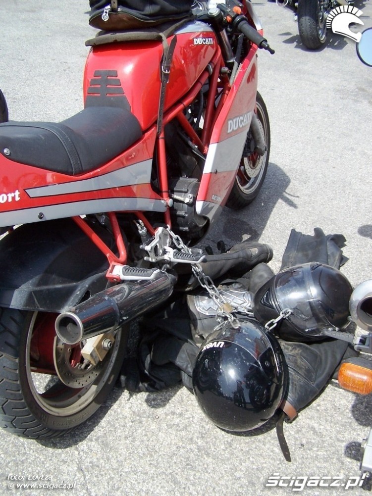 World Ducati Week 2010 zabezpieczenia