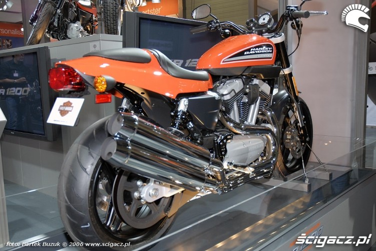 intermot Harley-Davidson XR 1200 pomarancz model 2007 03
