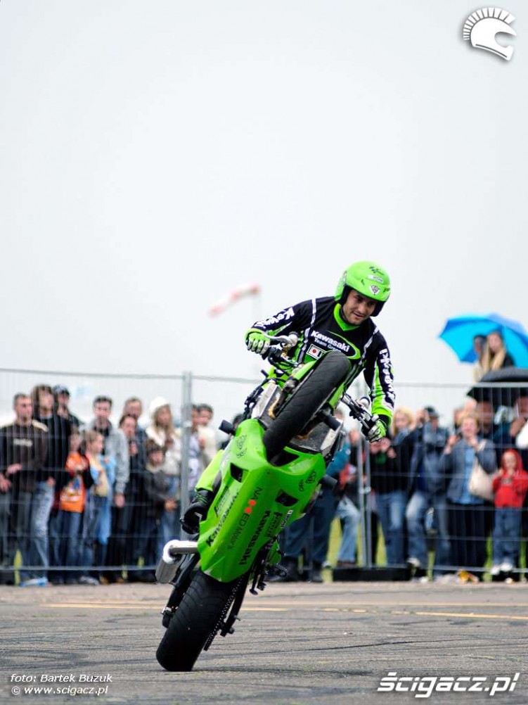 potzner turn wheelie circle