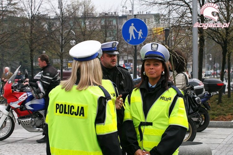 dziewczyny z policji otwarcie sezonu czestochowa 2008