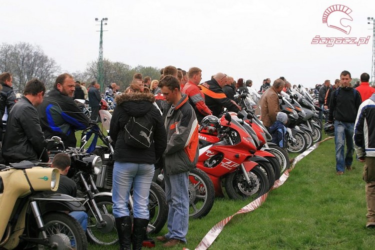 motocykle w szeregu otwarcie sezonu czestochowa 2008