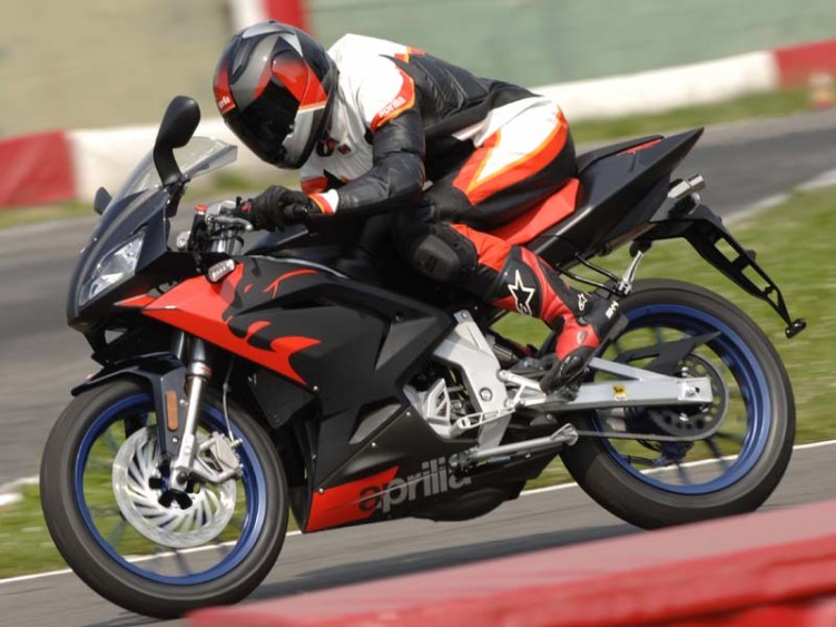 aprilia rs 2