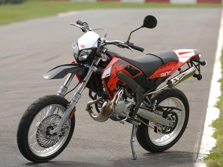 aprilia sx 2