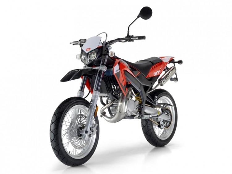 aprilia sx 4