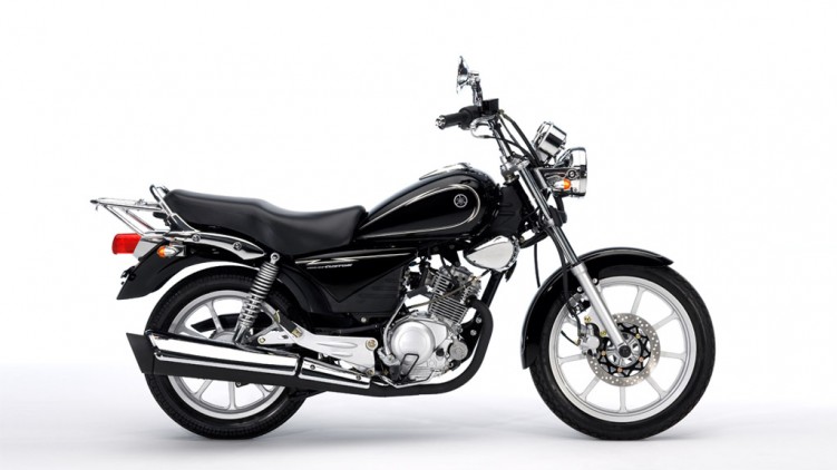 yamaha ybr125 custom 01