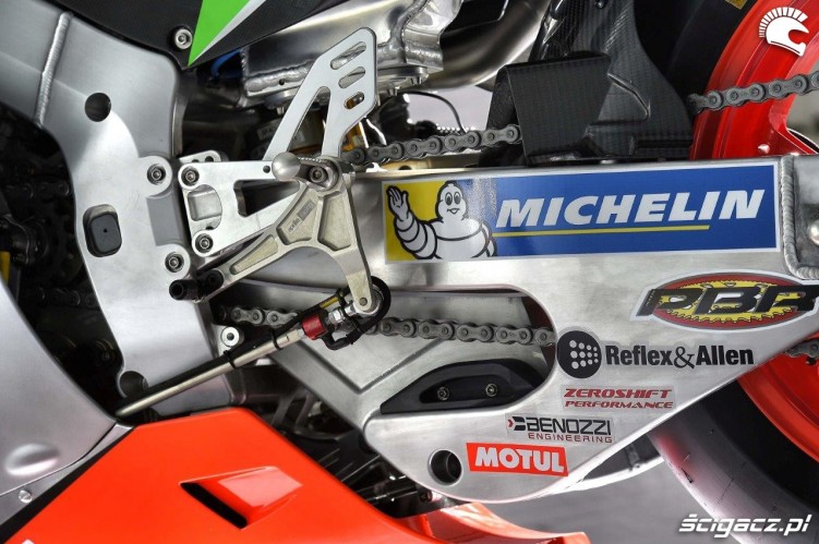 2016 Aprilia RS GP MotoGP quick shifter