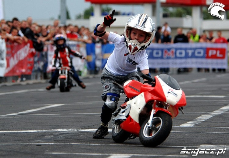 Eryk Niemczyk Dzieciaki w stuncie