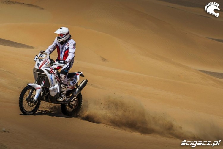 Michal Hernik Abu Dhabi Desert Challenge 2014