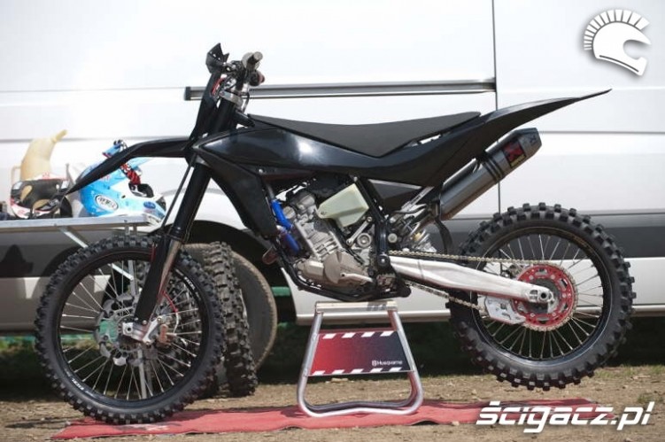 450 husqvarna bmw 2010