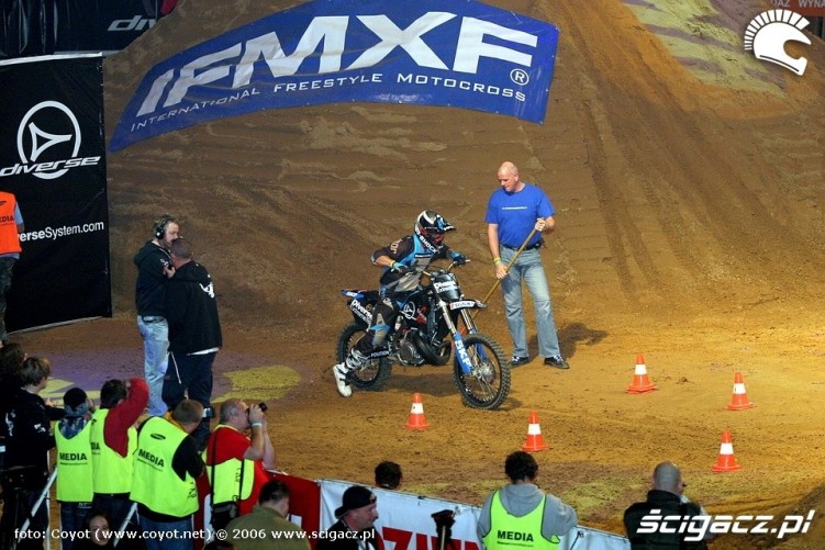 oglaza highest air 2