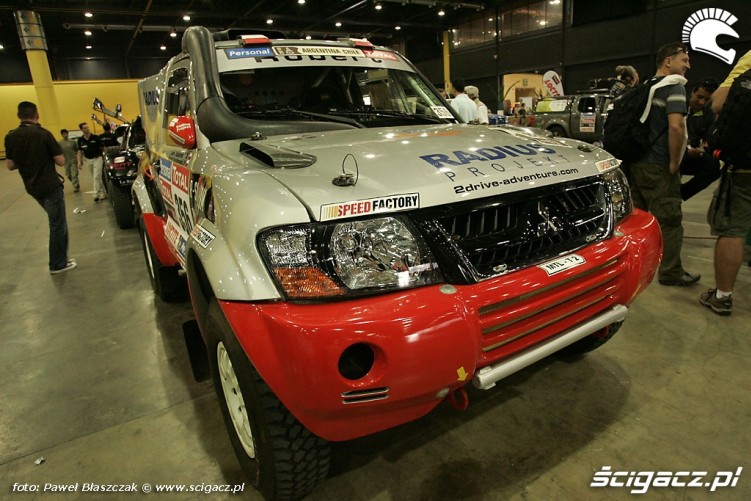 Mitsubishi Pajero Szustkowski Kazberuk R-sixteam Dakar 2010 odbior techniczny
