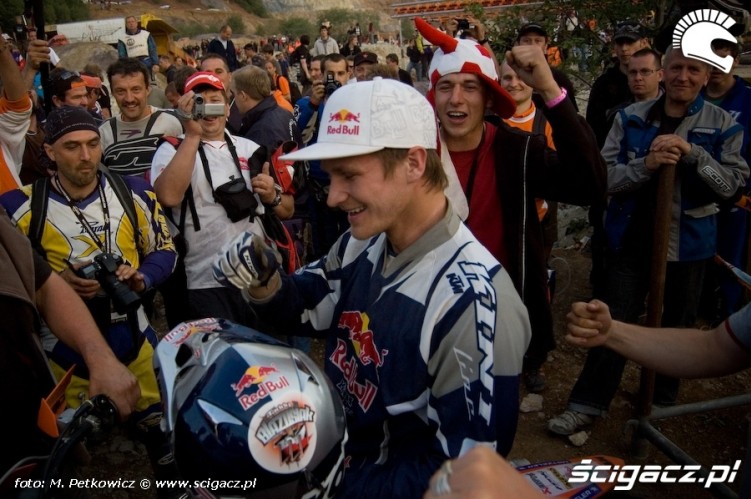 blazusiak rodeo-x winner