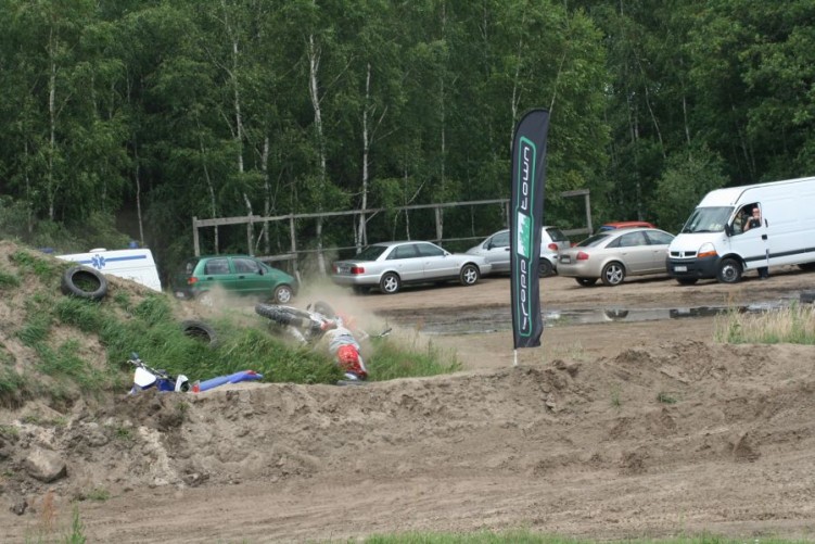 wypadek fmx