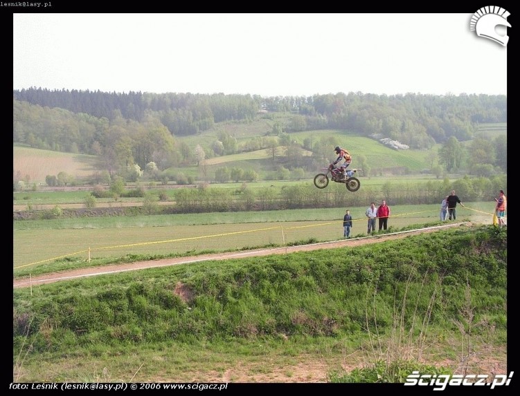 Enduro lot wyskok ewolucje 032