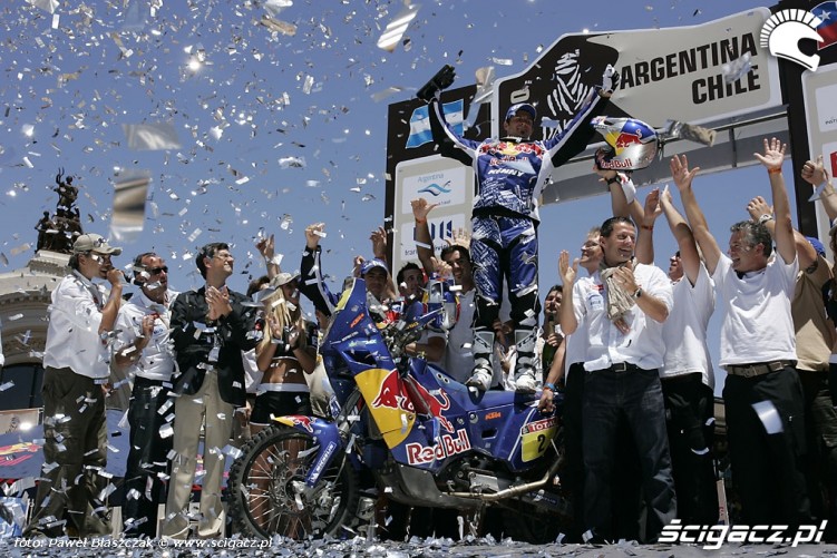 najlepszy motocyklista Rajdu Dakar 2010 Cyril Despres meta