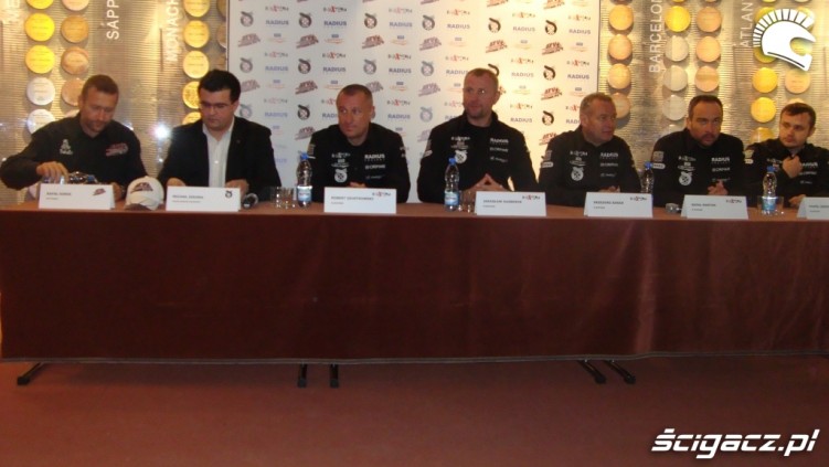R-sixteam konferencja prasowa po rajdzie Dakar 2010