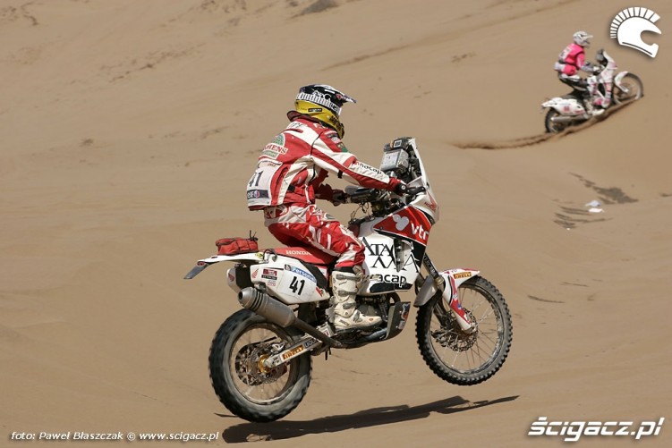 Rajd Dakar 2010 opuszcza pustynie odcinek