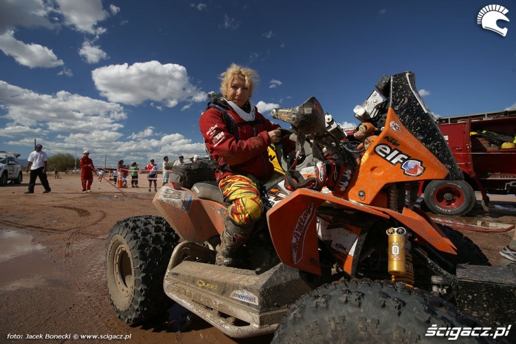 Camelia LIPAROTI  quad KTM Dakar 2010