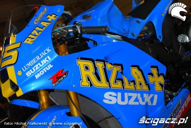 Rizla Suzuki GSVR 2