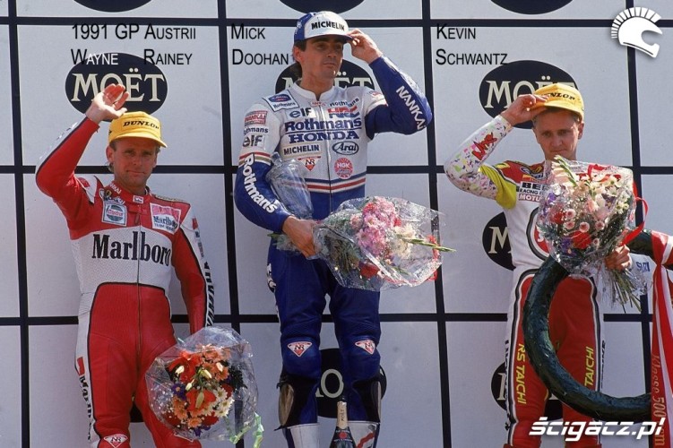 20) 1991 GP Austrii Czolowe trio kl500 - Wayne Rainey Mic