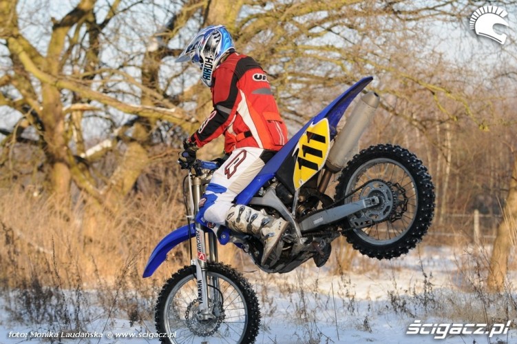 Lukasz na jednym kole