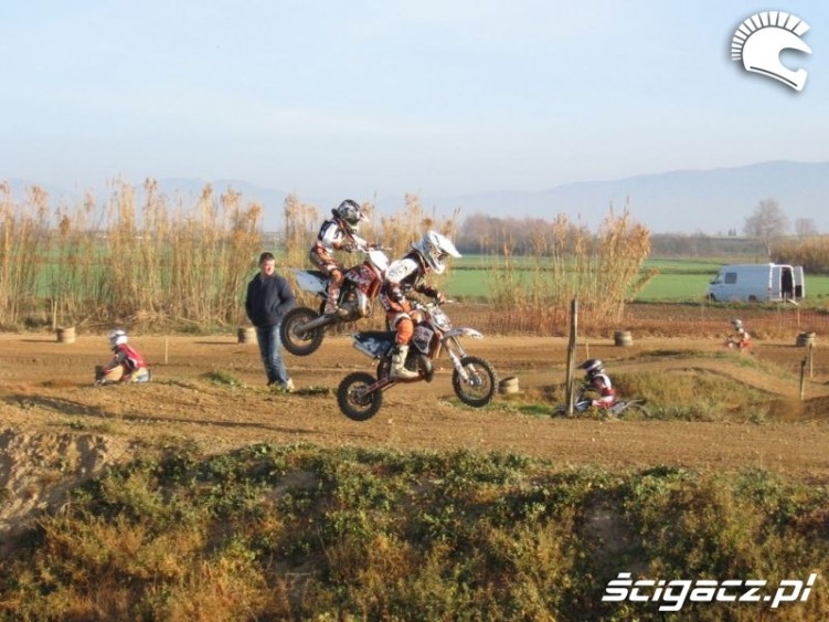 zgrupowanie Hiszpania 65-tkarze