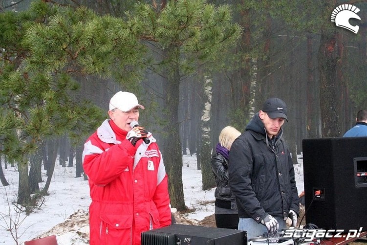 Komentatorzawodow AndrzejRencz