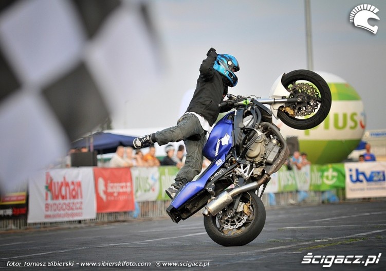 Cyrkle Stunt Grand Prix 2013