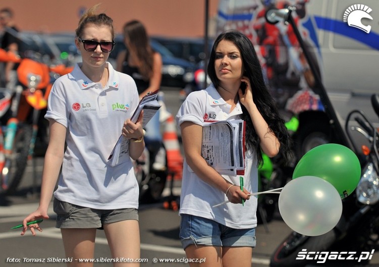 Hostessy Stunt GP 2013