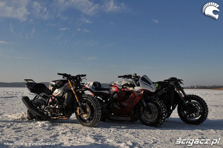 Motocykle do zimowego stuntu