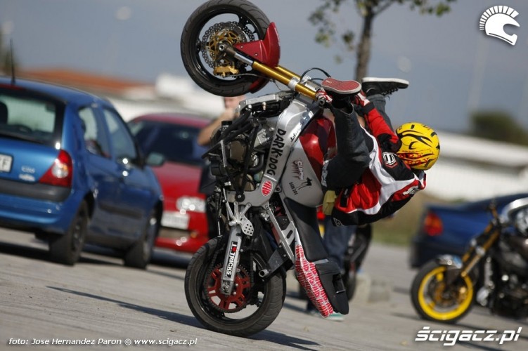 Stunty motocyklowe