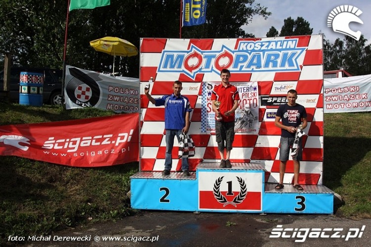 podium puchar 250