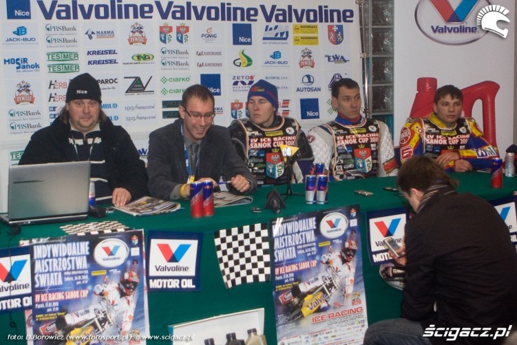 konferencja prasowa ice racing cup sanok 2010b mg 0164