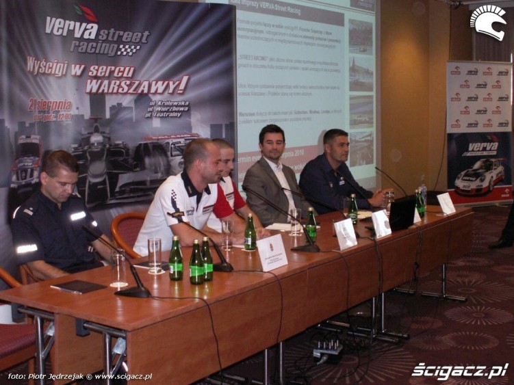 policja kierowcy prezes Holek Verva Street Racing Warszawa 2010