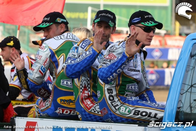 16  ulamek hancock richardson