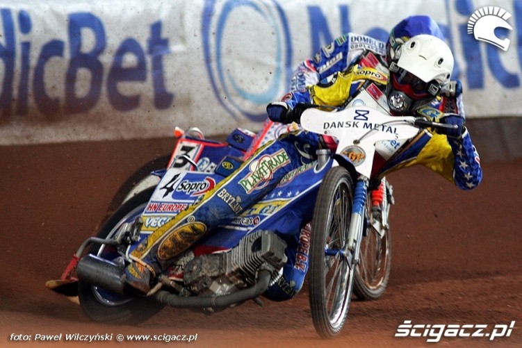 38 Tomasz Gollob