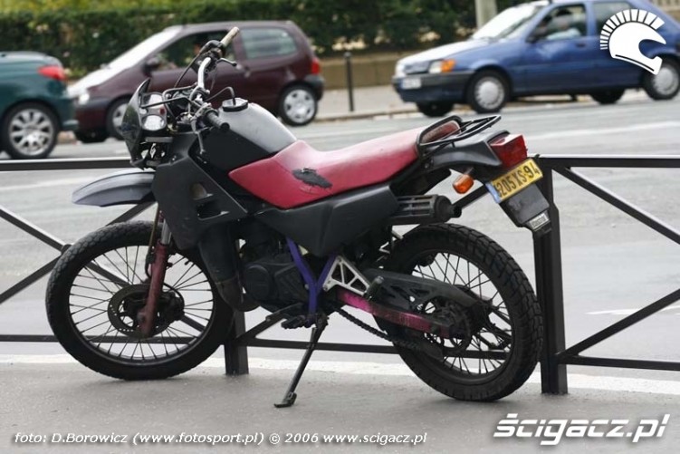 Paryskie motocykle 161