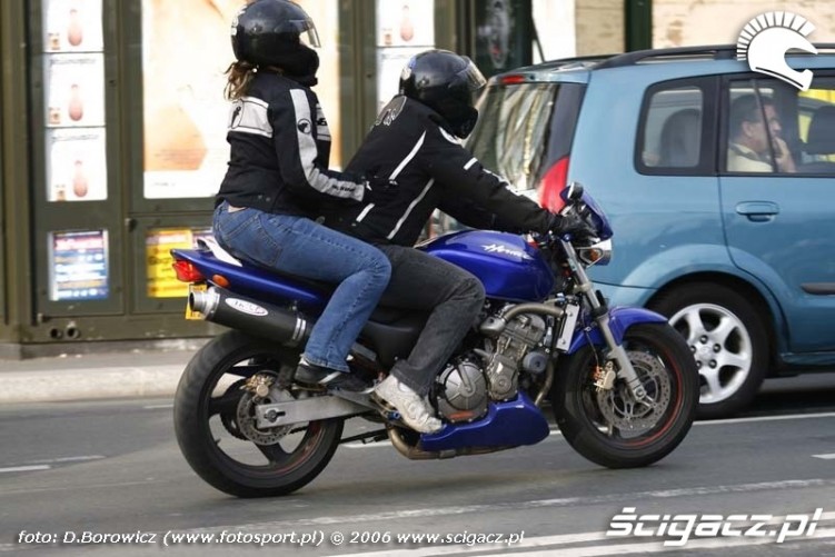 Paryskie motocykle laska na moto 169