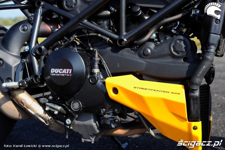 Silnik Ducati Streetfighter 848