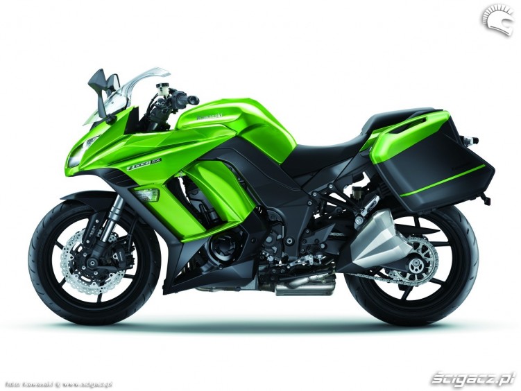 Lewy bok Kawasaki Z1000SX 2014