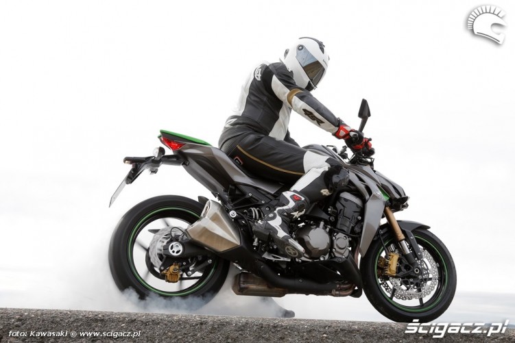 Upalanie Kawasaki Z1000 2014