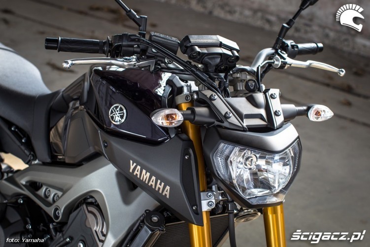 Przod 2014 Yamaha MT09