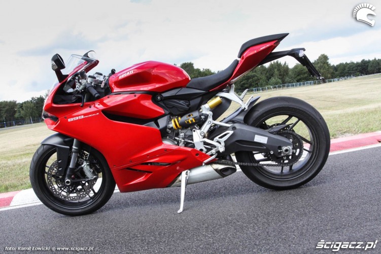Ducati 899 Panigale MY2014 profil