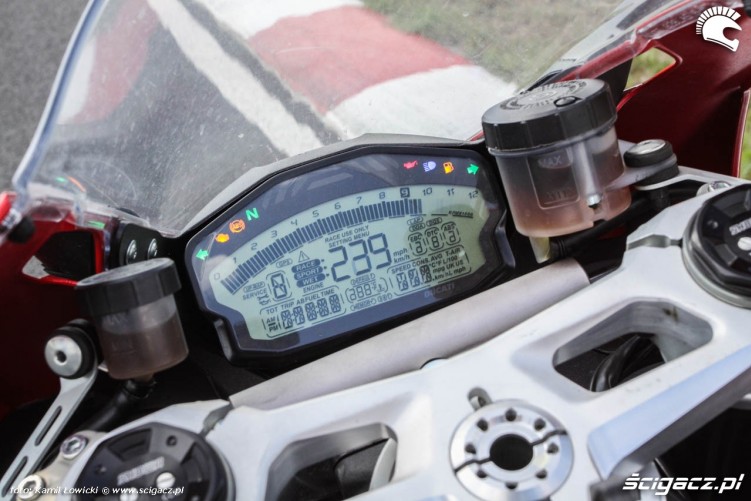 Tablica przyrzadow Ducati 899 Panigale