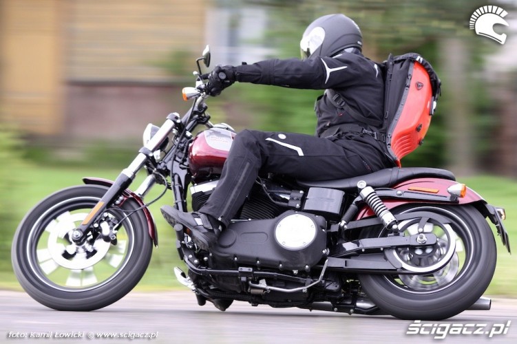 Zlozenie Harley Davidson Street Bob Special Edition 2014