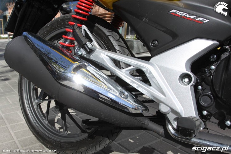 Tlumik Honda CB125F 2015