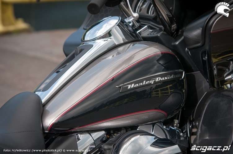 Harley Davidson Road Glide Ultra zbiornik paliwa